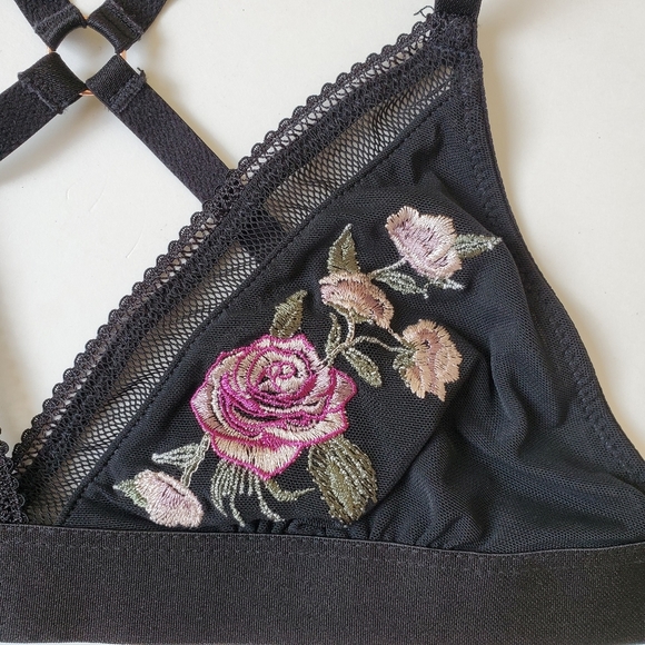 Rose + VINE Black bralette with pink floral embroidery and Mesh - Picture 4 of 10